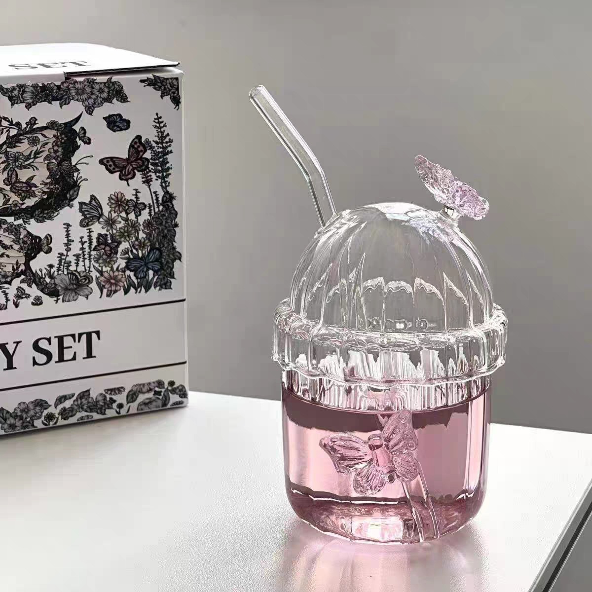High appearance level butterfly bobo cup, straw cup with lid, milk coffee cup, drinking cup, high borosilicate glass cup Specification drawing
