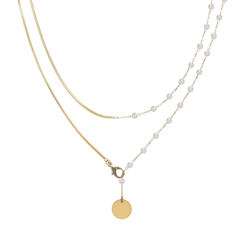 2024 New French romantic layered pearl necklace for women, a versatile collarbone chain with a niche design sense Item Picture