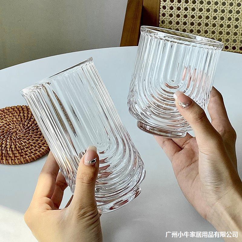Niche striped U-shaped striped glass cups, ins iced American latte coffee cups, juice cups, beverage cups, cross-border new Specification drawing