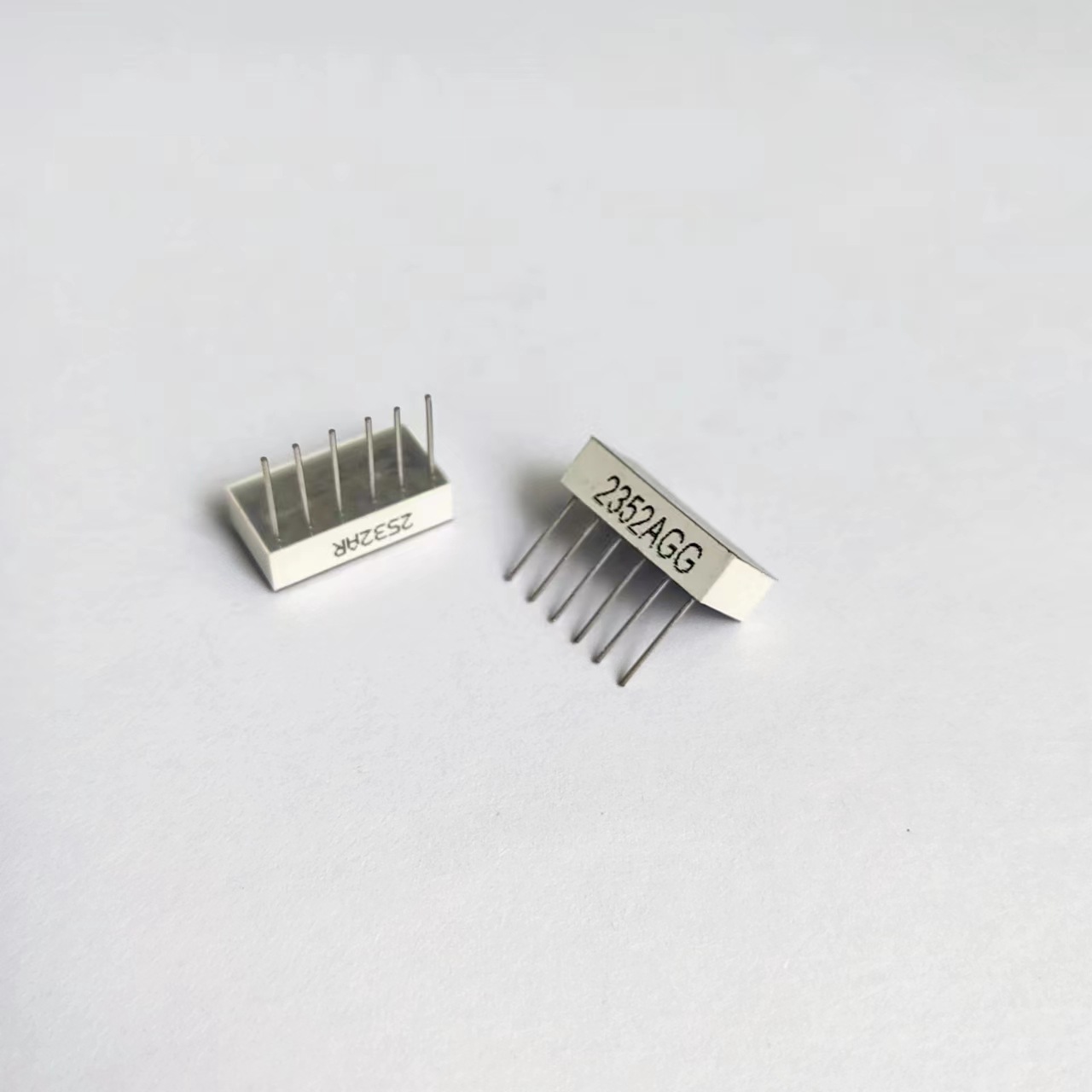 Direct sales from the factory of 0.25-inch 3-digit led digital tubes 2352AR high-brightness red light single-row 6-pin Application Scenario