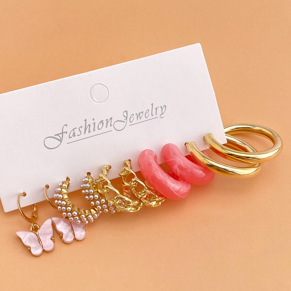A new cross-border pearl butterfly earrings set of 5 pairs, featuring creative and simple pink acrylic C-shaped chain earrings Application Scenario