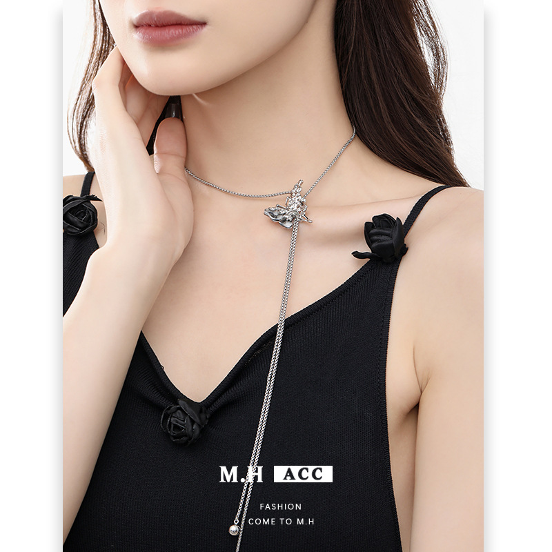 New Chinese-style national trend ink board butterfly necklace, ins retro style original sweater chain, niche design sense necklace Specification drawing