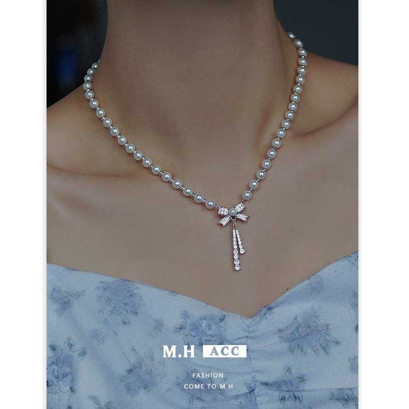 Sweet bow pearl necklace, a niche design for women, elegant Baroque Chinese style collarbone chain, princess necklace Specification drawing