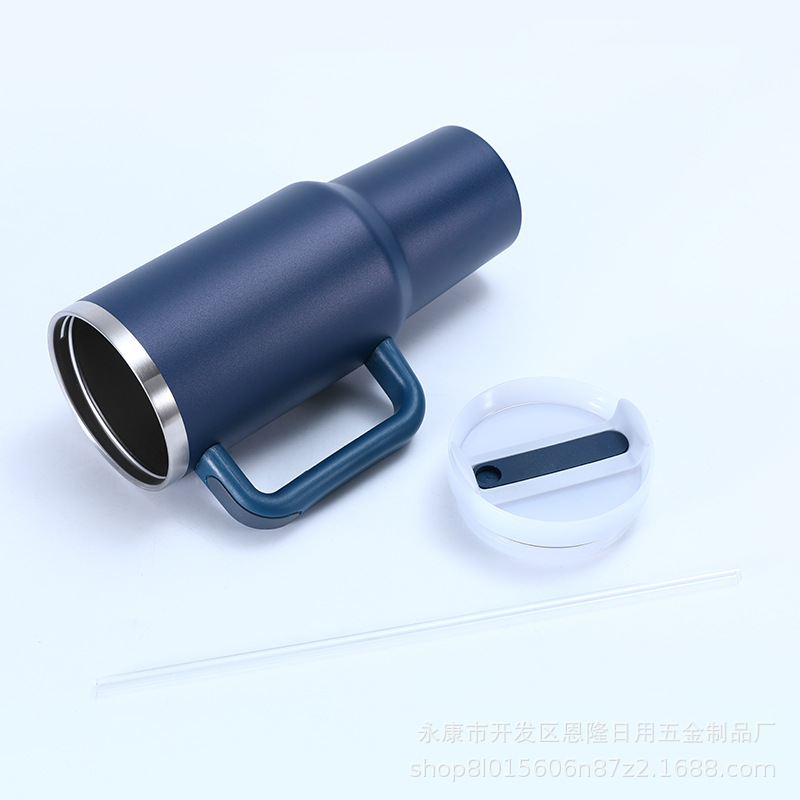 Cross-border second-generation 40oz handle cup, 304 stainless steel car cup, vacuum double-layer portable ice box, straw and insulated cup Application Scenario
