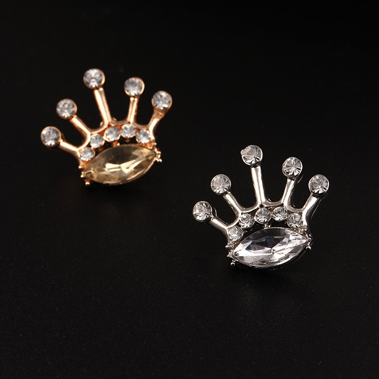 Z86 Japanese and Korean version water diamond gold small crown brooch, trendy men's and women's personalized suit shirt collar pin full figure