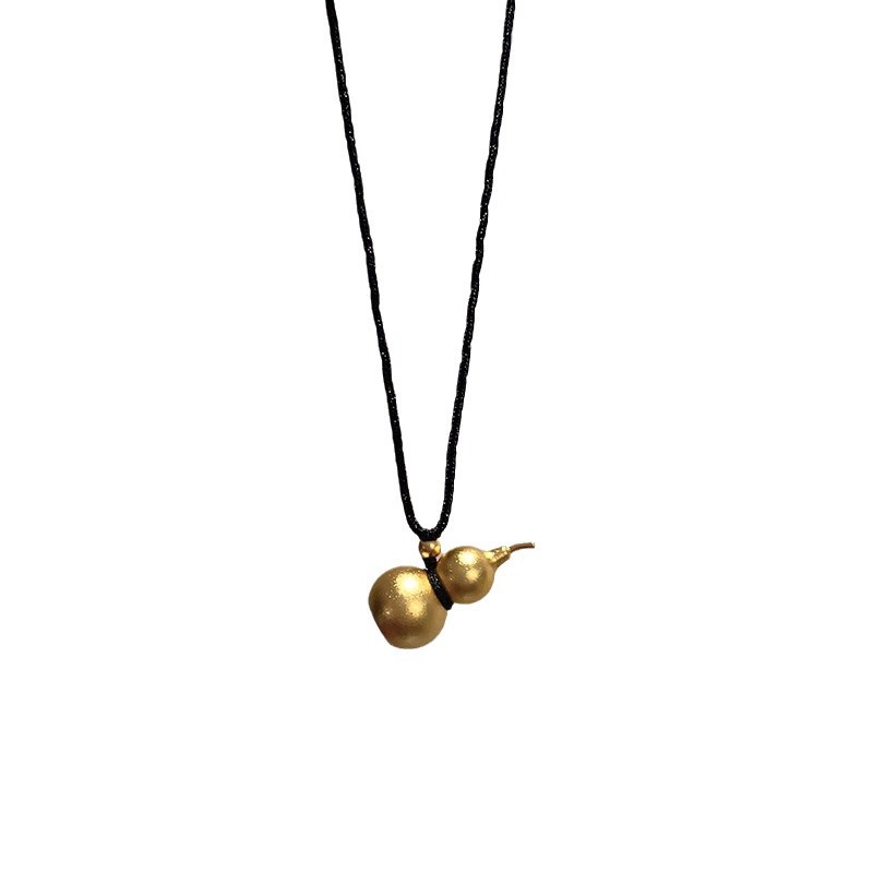 New Chinese-style shiny golden gourd necklace for women, with a unique Chinese style and Zen-inspired woven rope, is a versatile long sweater chain Item Picture