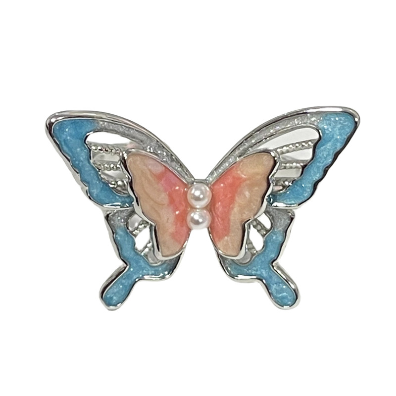 Punk, irregularly shaped butterfly ring, a cold and cool female style, sweet and hot girl, versatile, niche and fashionable index finger ring Item Picture