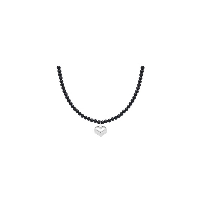 French light luxury retro style heart-shaped pendant, black agate small bead-like necklace, sweater chain, collarbone chain for women Item Picture