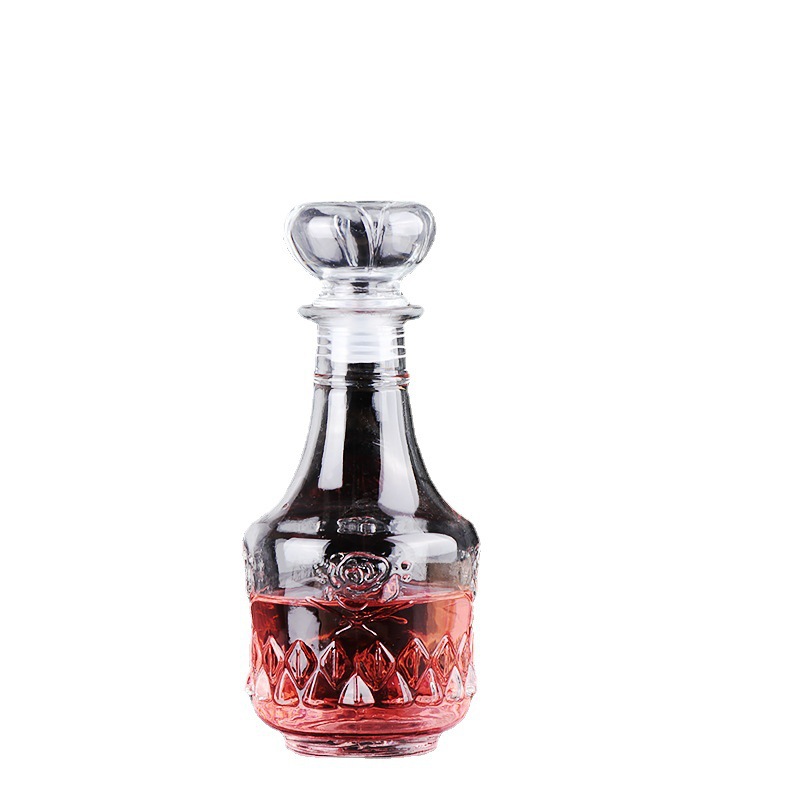Factory wholesale 500ml medium-sized leaf European-style glass wine empty bottles with 50ml skull glass wine glasses Item Picture