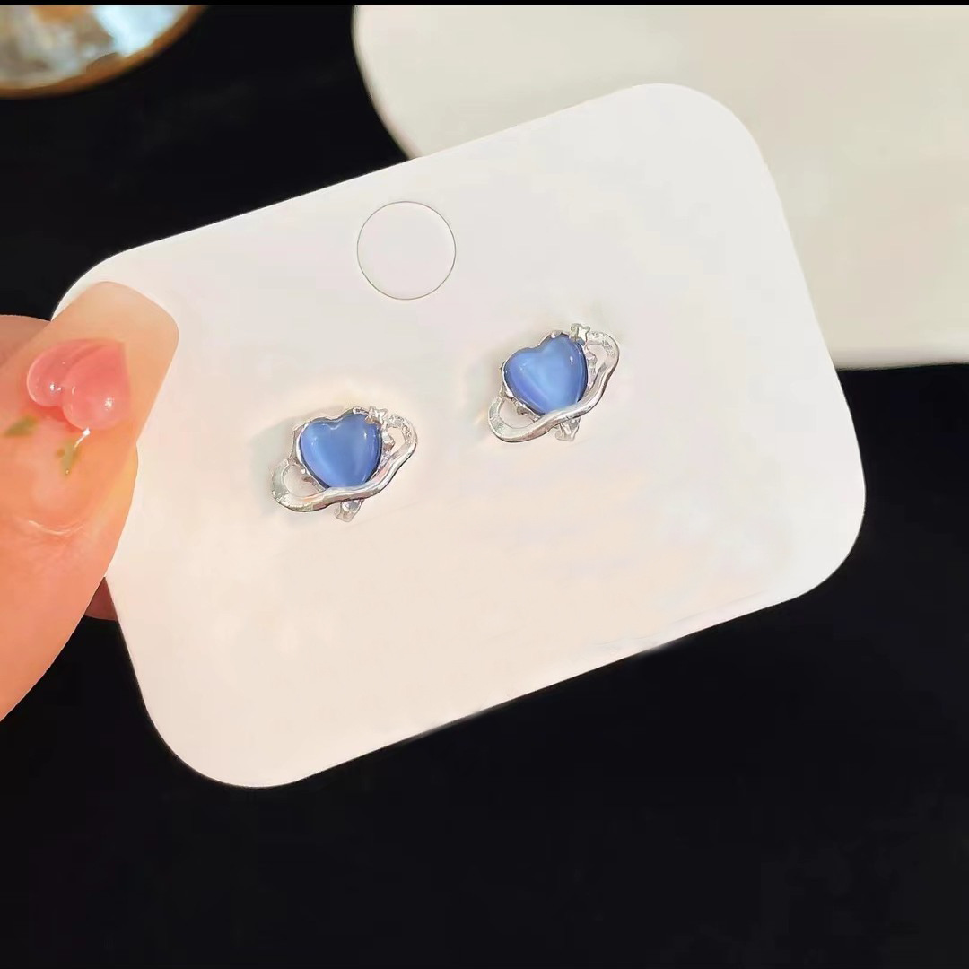 Small and fashionable blue cat's eye stone stud earrings for women, simple and niche, versatile, ins high-end star ball earrings and earrings Specification drawing