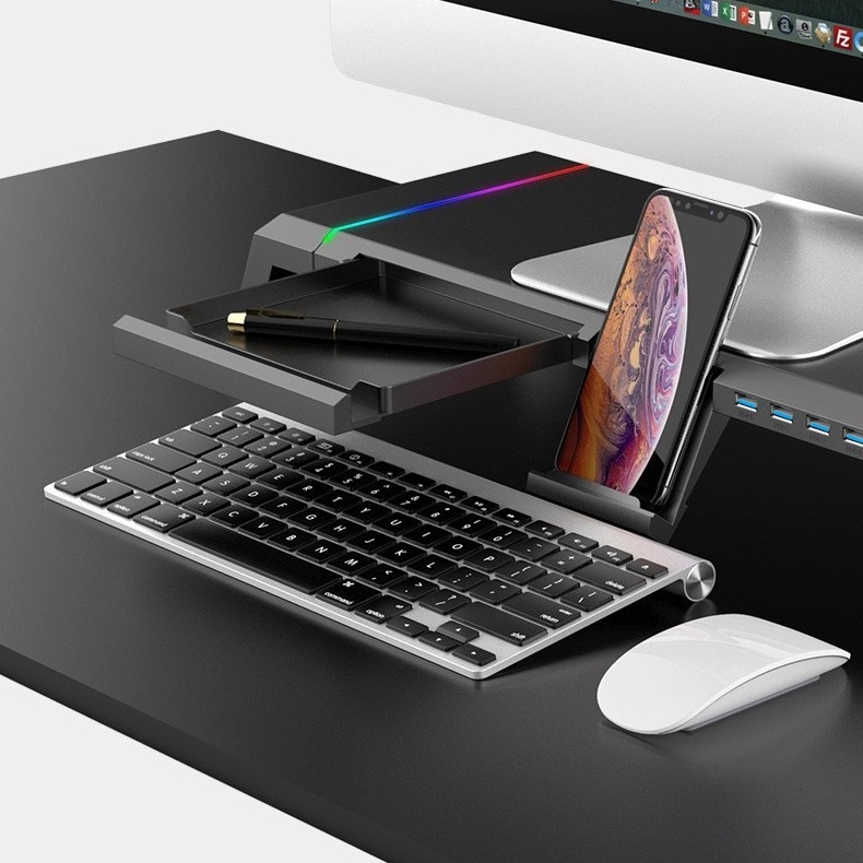 Core ICizun T1 multifunctional all-in-one computer monitor, notebook computer, height-increasing stand, four USB2.0 ports Application Scenario