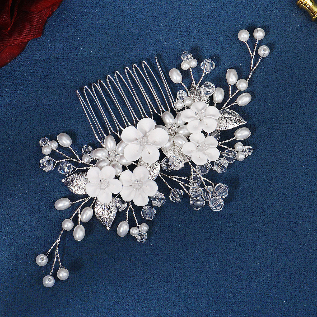 Korean-style bride's updo headwear, handcrafted hair comb, ancient-style Hanfu dress accessories, water diamond, pearl, soft clay, flower arrangement comb Specification drawing