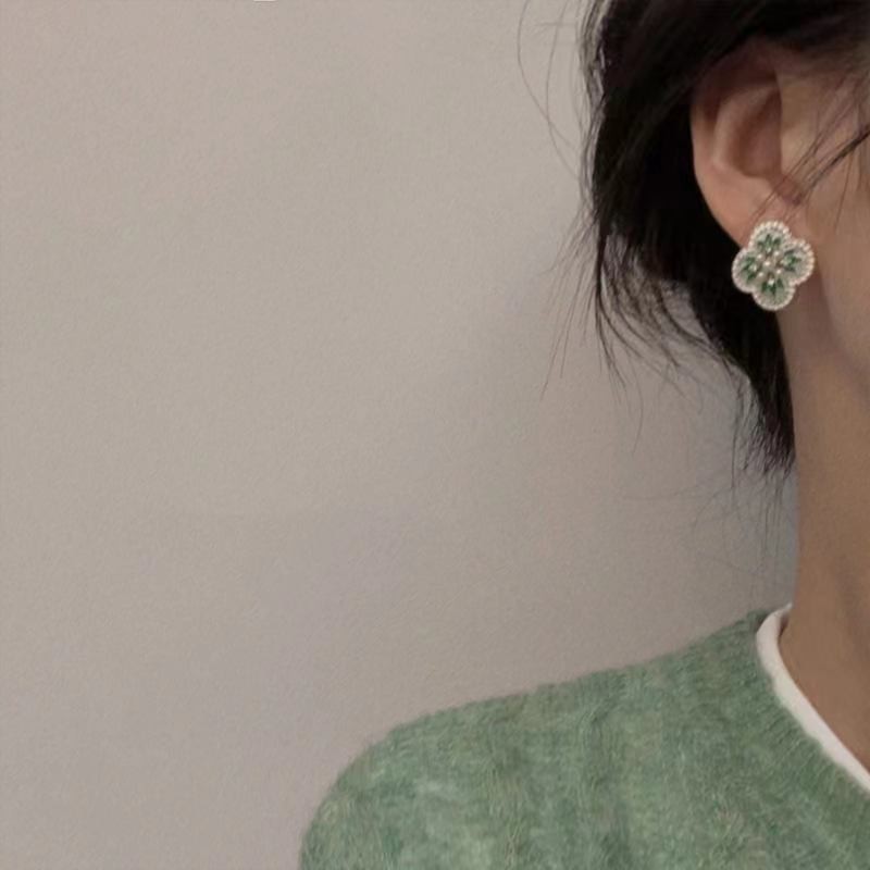 Spring flower stud earrings for women's charm, versatile and niche design sense earrings, ins trendy Korean style girlish earrings details Picture