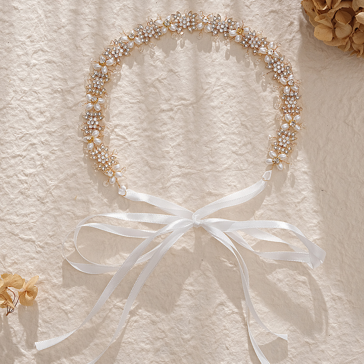 European and American wedding handcrafted fashionable headwear, rhinestone alloy pearl headbands, bride wedding accessories, cross-border headbands wholesale Specification drawing