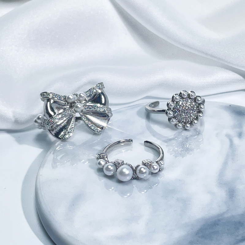 French light luxury high-end pearl bow open ring, sweet and cool, versatile, autumn and winter fashion accessory ring Specification drawing