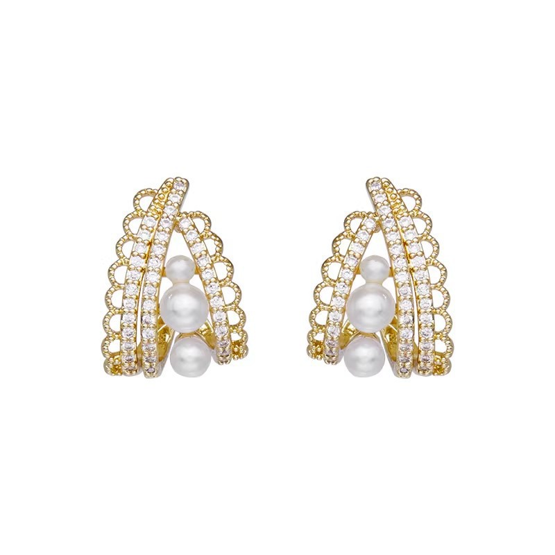 Micro-inlaid zircon lace pearl stud earrings for women, a niche high-end, light luxury and elegant look, Korean retro fashion earrings Item Picture