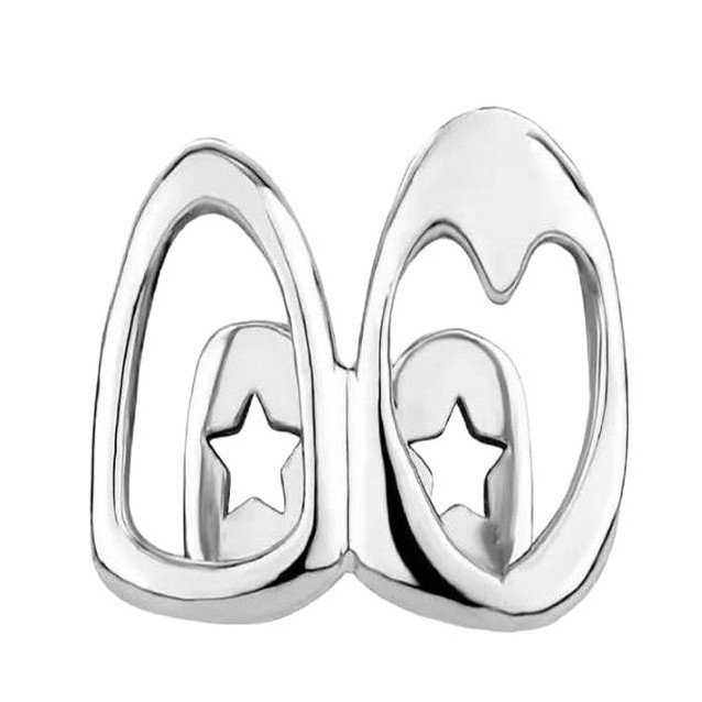 Jinwu Hollowed-out heart-shaped double-set braces, cool and stylish for daily outings, smooth gold teeth, hip-hop, versatile cross-border accessories wholesale Item Picture