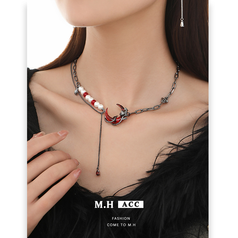2024 New crescent rose necklace, women's pearl light luxury tassel retro sweater chain, hot girl hip-hop necklace, fashionable details Picture