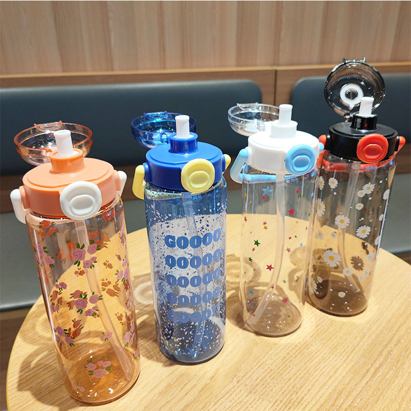 Summer new cross-border fitness water bottle with lock, large-capacity portable handle, transparent straw, plastic water cup full figure