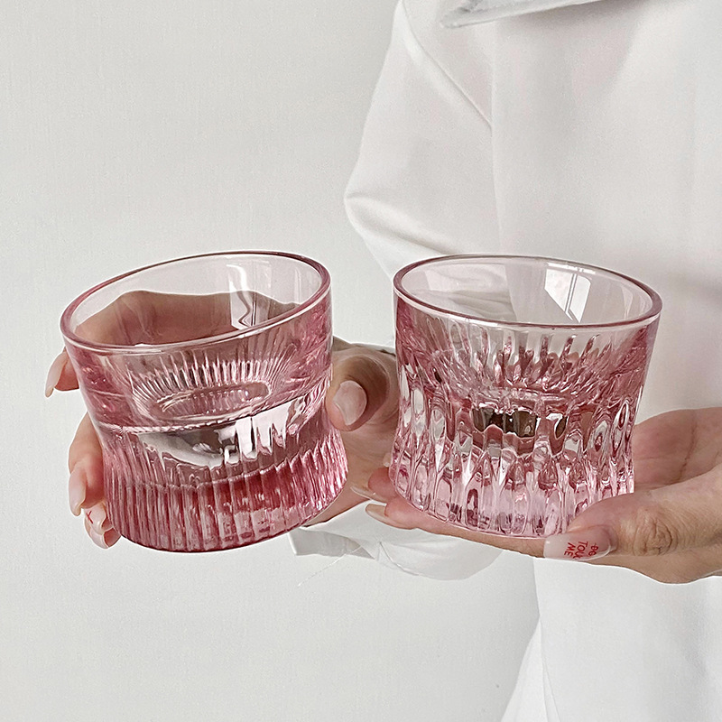 High-appearance-level pink glass cups, crystal diamond-patterned glass cups, household whisky glass cups, white spirit glass cups, soju glass cups, cold drinks full figure
