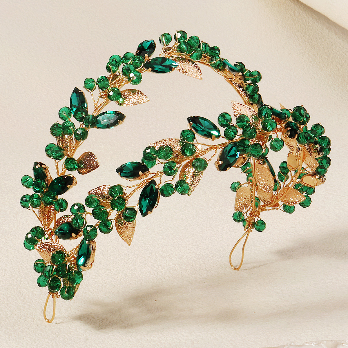 New double-layer rhinestone hair bands from Europe and America, retro vacation style, photo hair accessories, handcrafted beaded bridal hair bands for women Specification drawing
