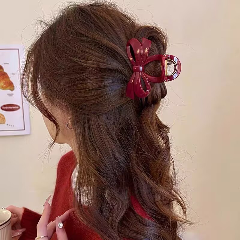 Korean high-end bow gripper, new hair clips, spring hair clips, shark clips at the back of women's heads, headwear and hair accessories details Picture