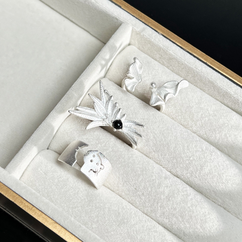 Fashionable silver-white wing, simple and individual open ring, female pleated butterfly, little cat, student niche ring trend details Picture