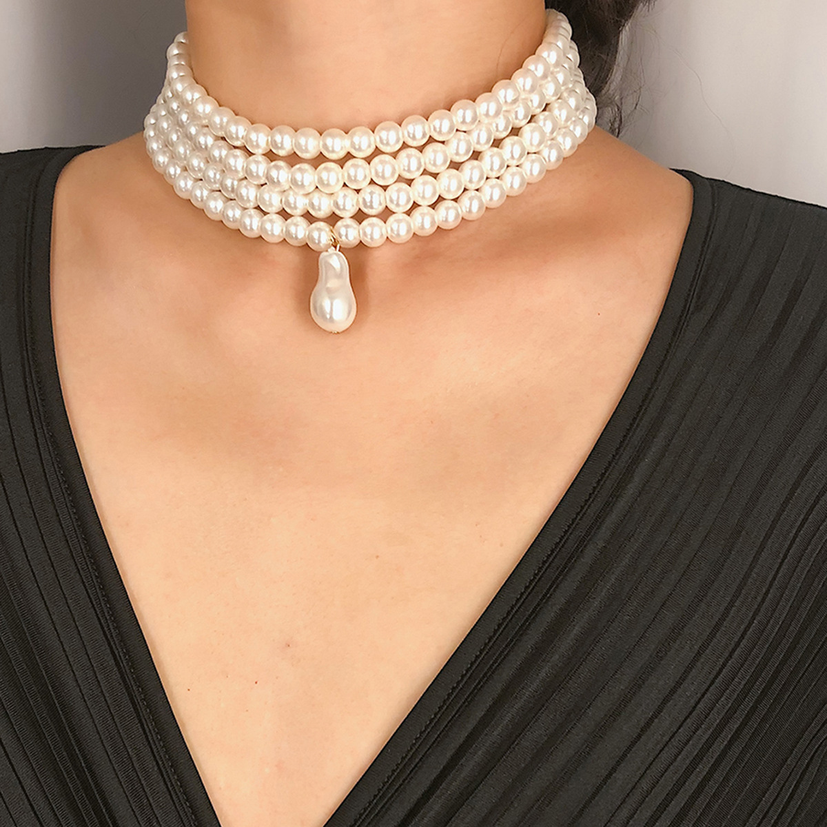 European and American cross-border jewelry, personalized and fashionable geometric beaded necklace, simple multi-layer pearl irregular-shaped pendant necklace for women details Picture
