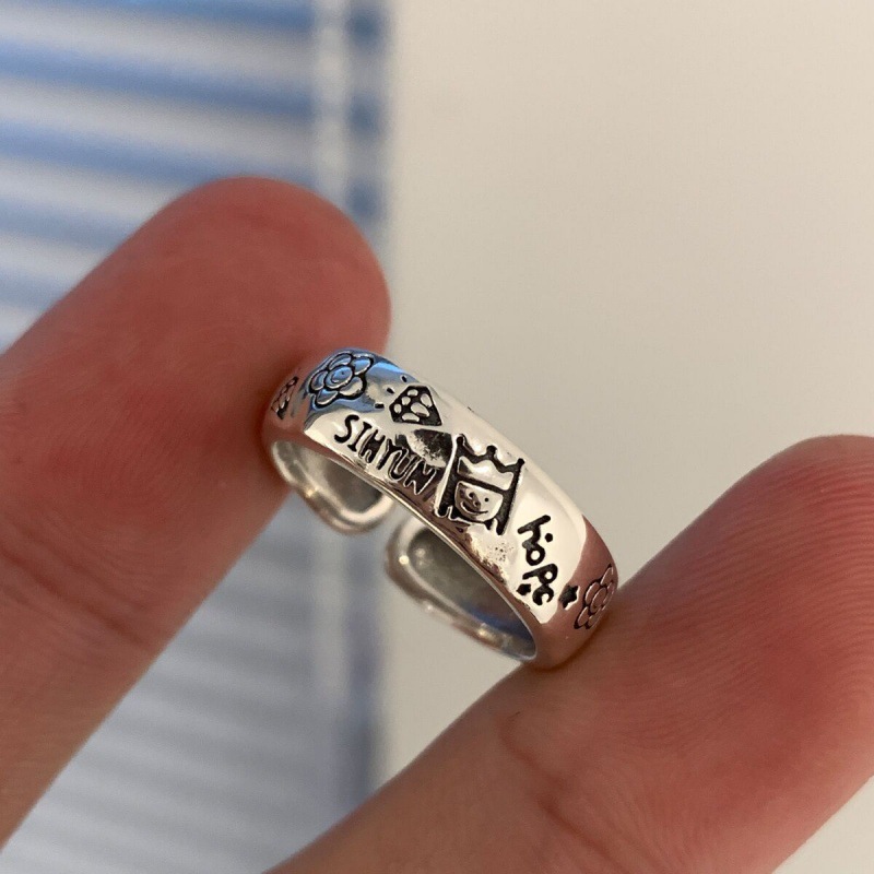 The new cold and retro flower prince graffiti open ring for women's fashion, individuality, light luxury and niche design is trendy details Picture