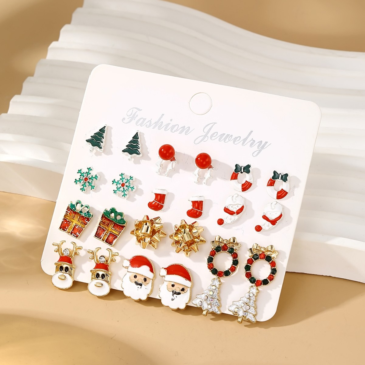 Christmas Stud earrings Set, Christmas Reindeer Gift Box Card Set, Christmas Oil-dropping stud earrings and earrings, versatile and niche stud earrings Specification drawing