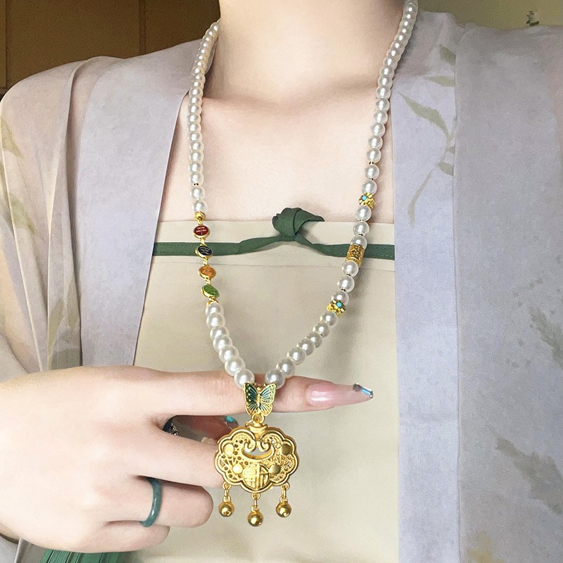 "Thousand Miles of Rivers and Mountains ~ Ruyi Lock Pearl Beaded Long Necklace, a new Chinese-style light luxury and niche accessory for women. full figure