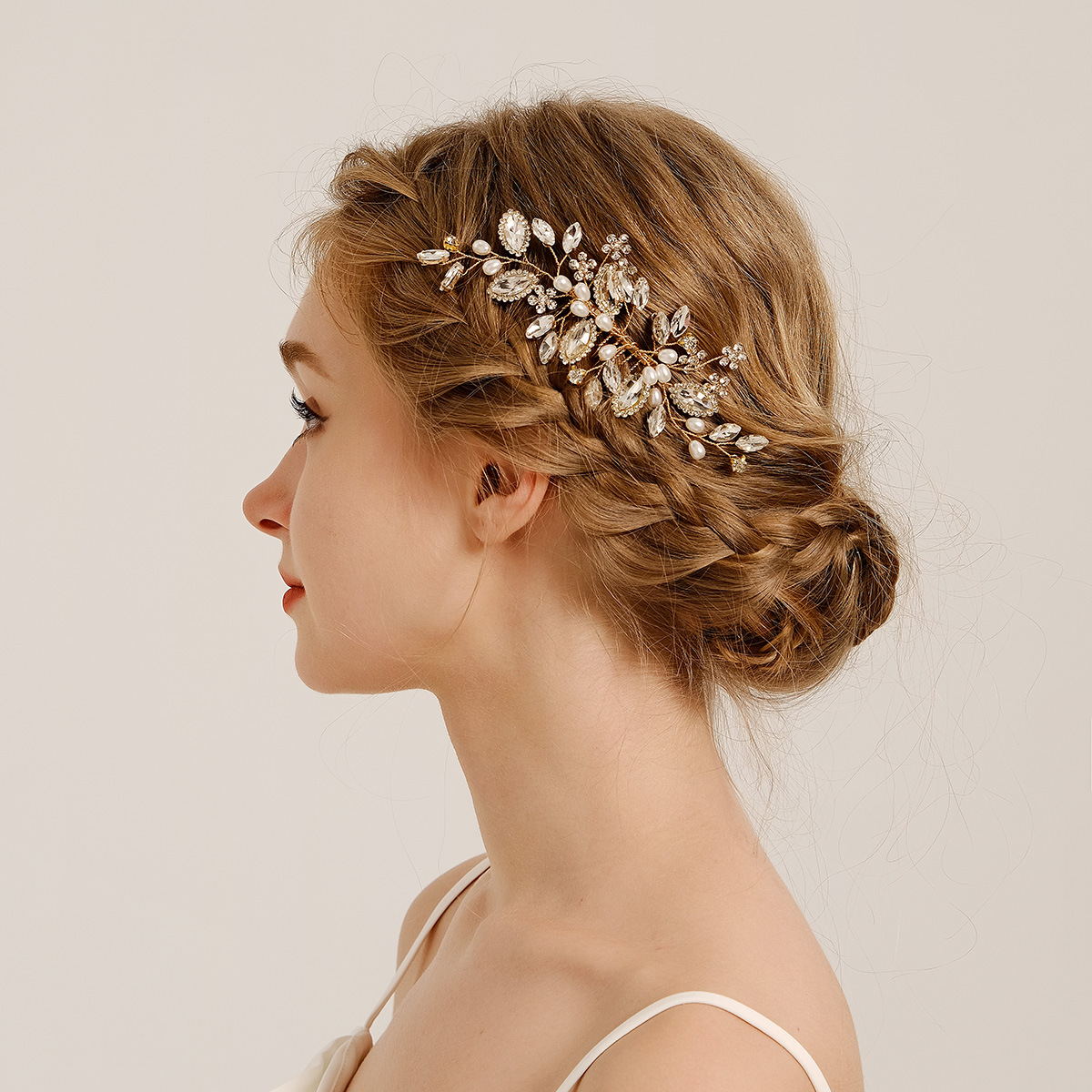 New European and American bridal comb hair accessories, wedding ladies' retro updo hair accessories, handcrafted rhinestone and pearl hair combs full figure