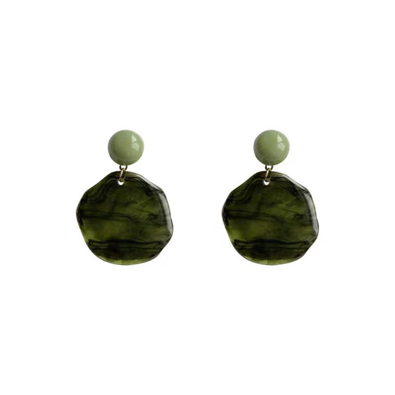 Retro French misty dark green earrings, Hong Kong-style exaggerated irregular blurred stud earrings, and unique female ear clips Item Picture