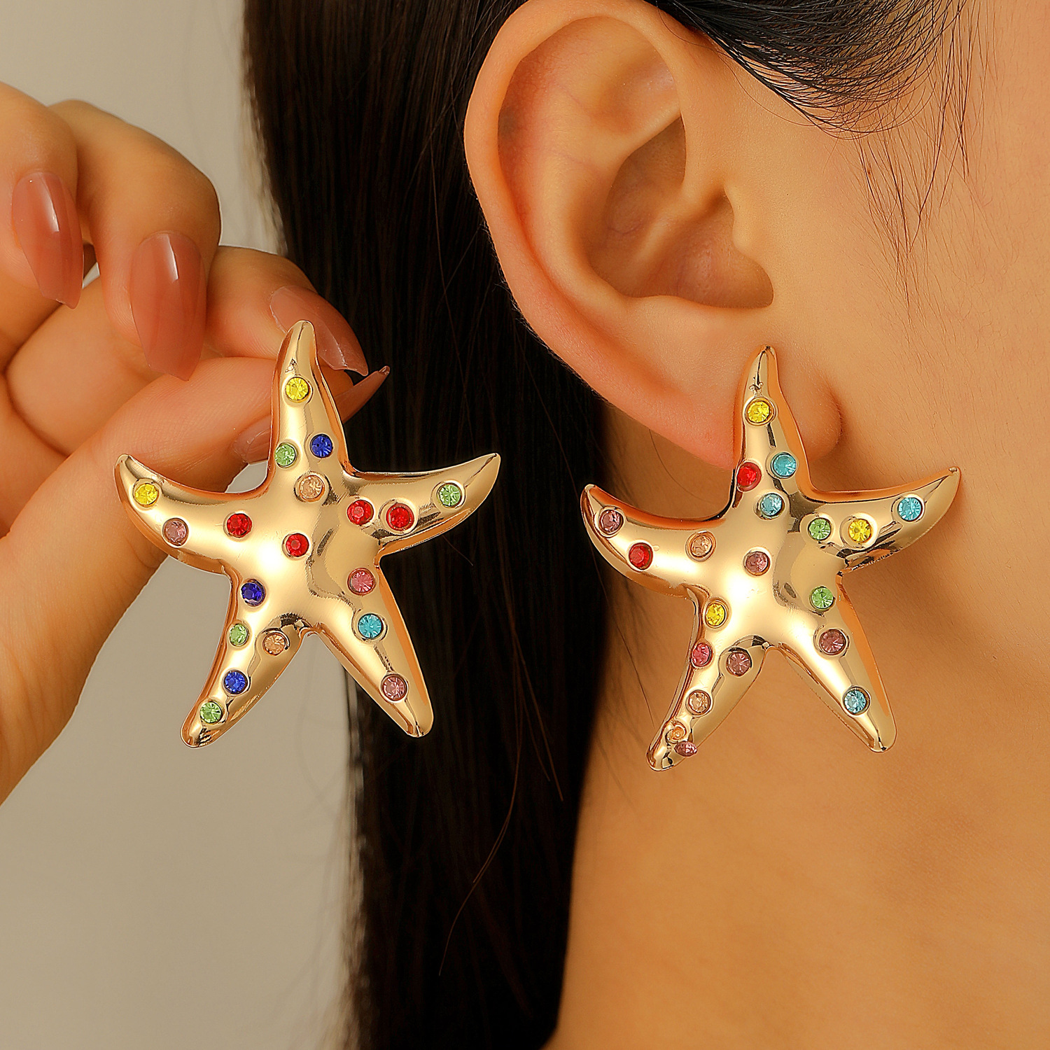 European and American cross-border accessories, ocean vacation style, colorful diamond five-pointed star starfish stud earrings, women's personalized and high-end earrings full figure