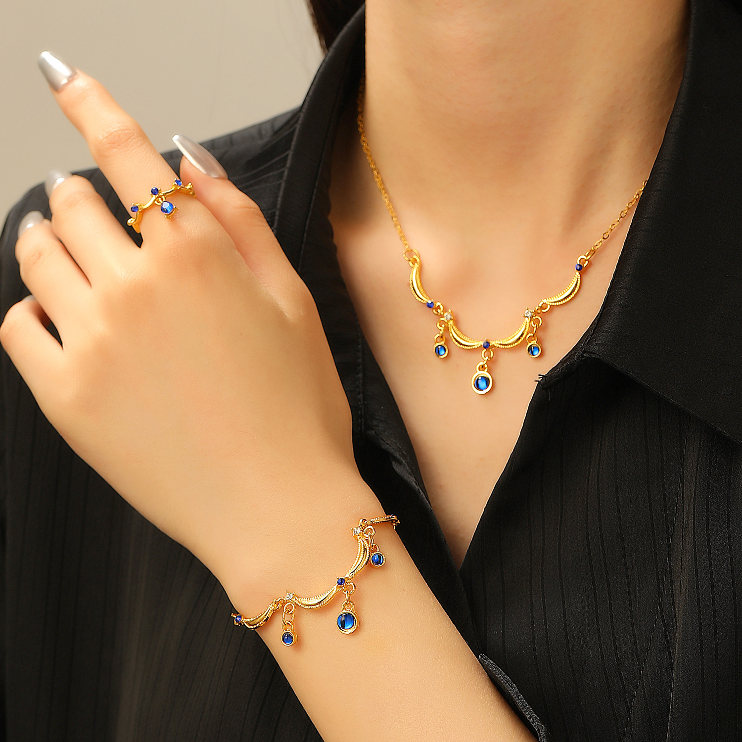 Retro glass water drop lace ring, bracelet, necklace, French elegant jewelry set for women, fashionable and high-end for women full figure