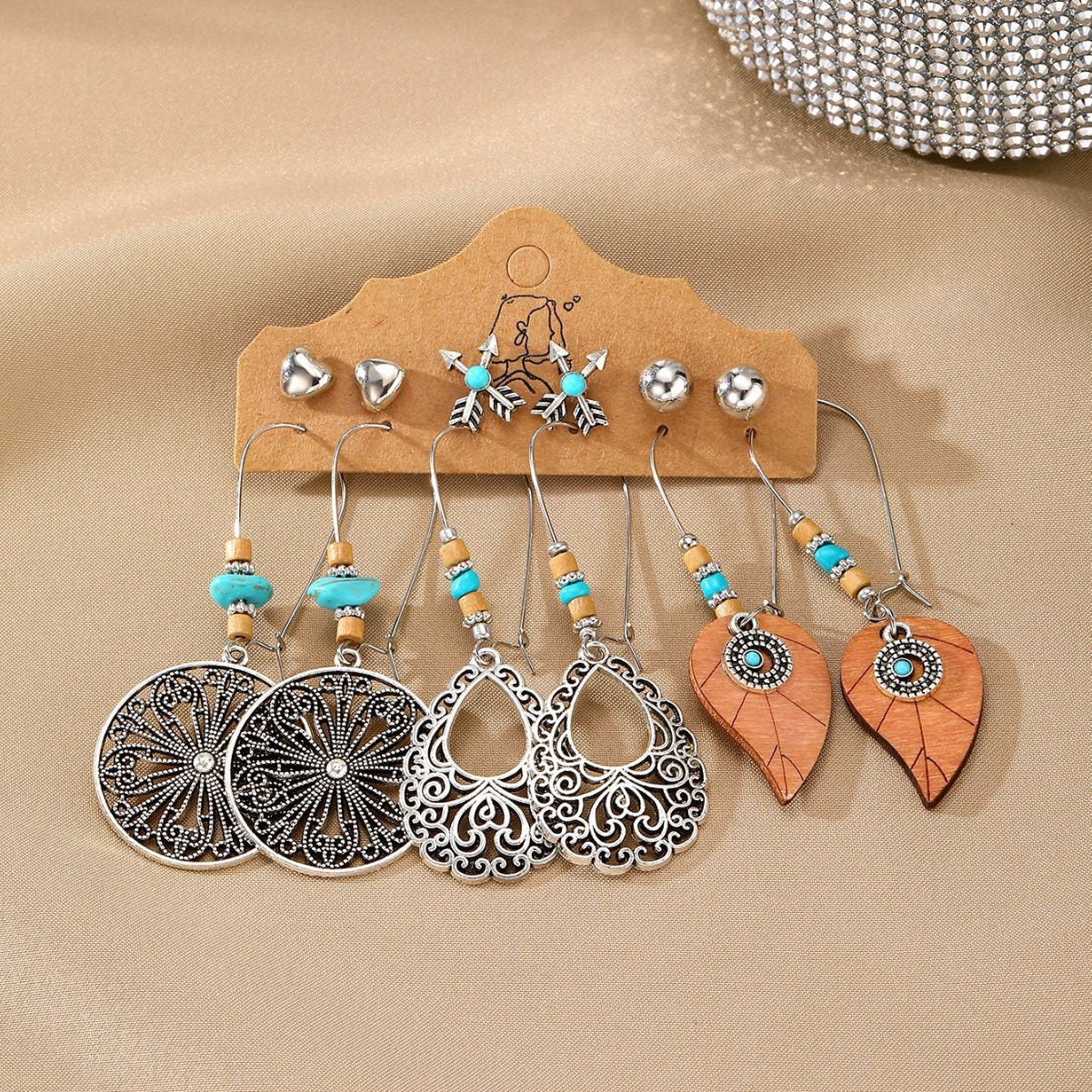 European and American earring sets, cross-border Amazon vintage earrings, long tassel leaf feather ethnic style earrings Specification drawing