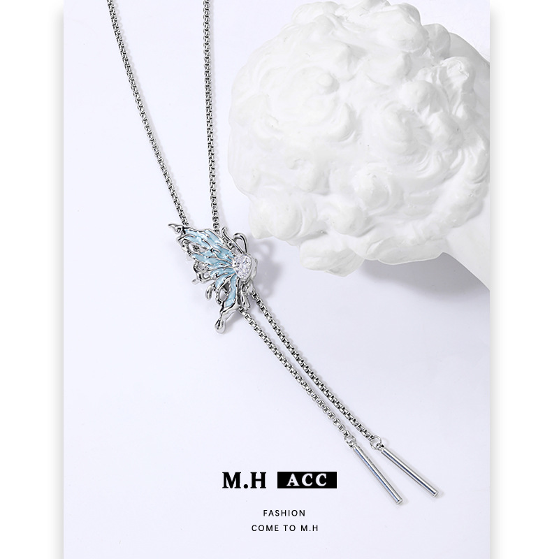 ins ice blue butterfly necklace accessory, autumn and winter fashion sweater chain, long style, high-end new cool style necklace Specification drawing