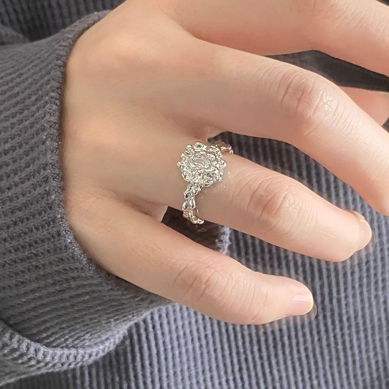 Irregular-shaped pleated texture open ring for women, zircon, individual, simple and cold style, niche design sense ring Specification drawing