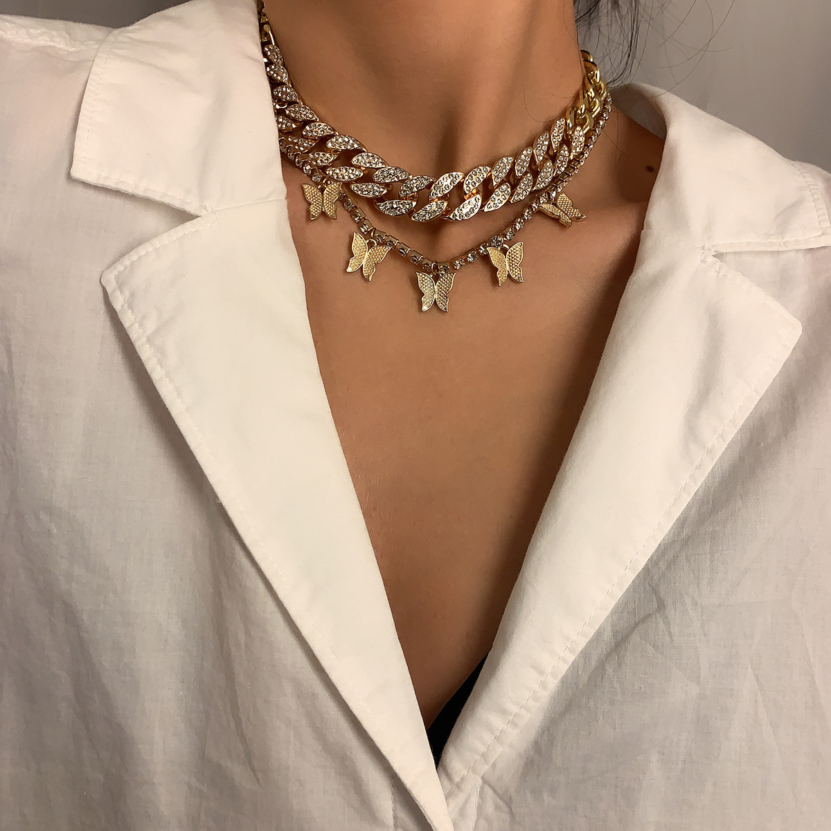 European and American cross-border alloy jewelry, fashionable and simple diamond-encrusted collarbone necklace, retro and versatile multi-layer butterfly necklace for women Specification drawing