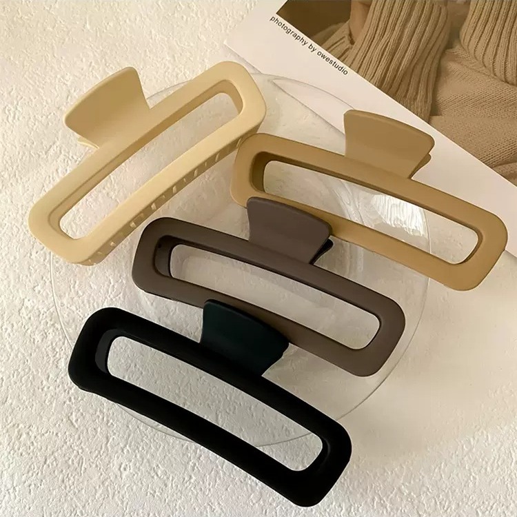 Acrylic matte square hair clips with a retro style, large female hair volume, high-end hair accessories, shark clips, extra-large size details Picture