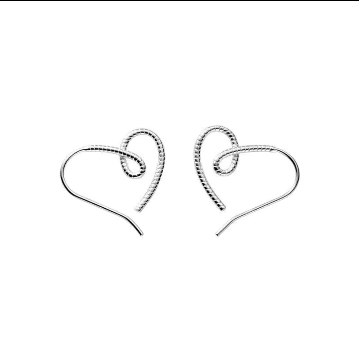 In 2025, geometric and simple line twist heart-shaped earrings are trendy Instagram-worthy, versatile and elegant earrings from Japan and South Korea Item Picture