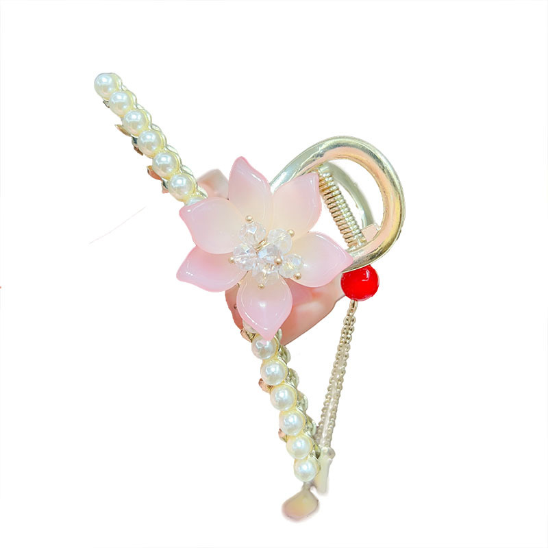 Fresh and sweet flower tassel grab clip, ancient-style girl's back head updo hair clip, high-end shark clip accessory Item Picture