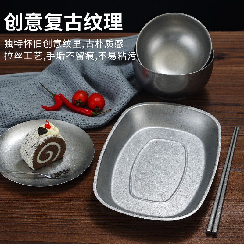 Retro stainless steel tableware, chopsticks, spoons, plates, ashtrays, rice bowls, soup bowls, old-fashioned Japanese-style plates, snack plates Application Scenario