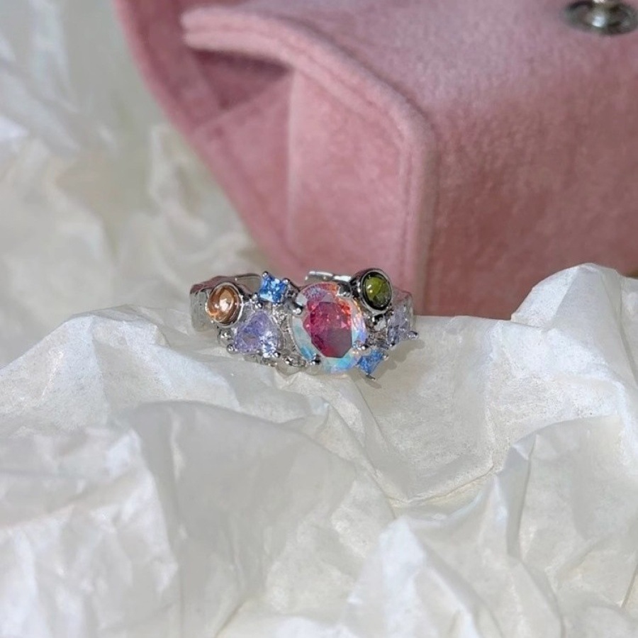 Hyuna style colored zircon ring for women, a niche Korean design with a high-end feel, ins colorful heart-shaped opening ring trend Application Scenario