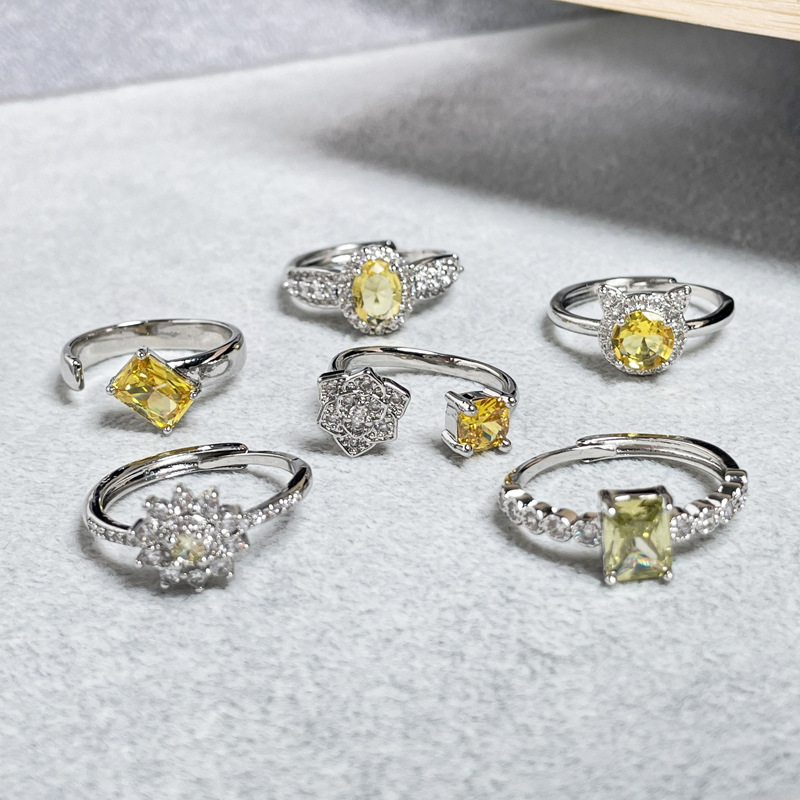 The light luxury and high-end yellow diamond rose cube sugar open ring for women on Instagram, with a cold style and versatile quality, is a trend of niche rings details Picture
