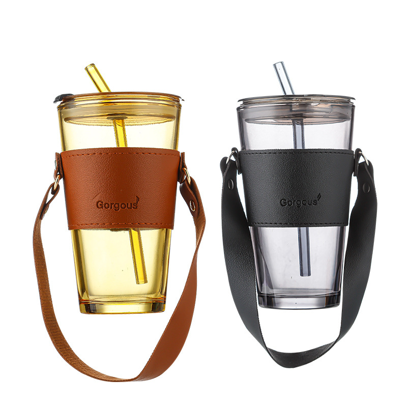 Wholesale double-drinking cups, hand-held travel coffee cups, popular glass cups with straws for drinking Application Scenario