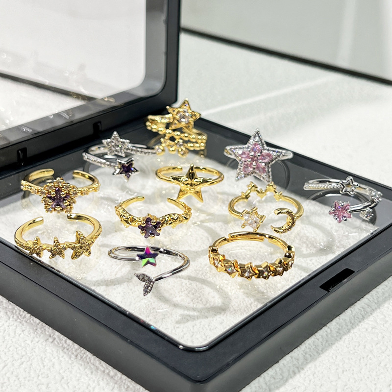 Korean version sweet and cool, exquisite pink and purple diamond star fashion open ring, female five-pointed star personality and temperament cold style ring Specification drawing