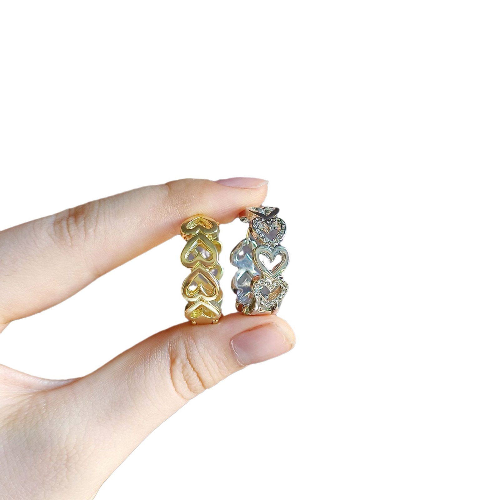 Light luxury, simple and niche heart-shaped ring earrings for women on Instagram, with a unique European and American personality and cool style Item Picture