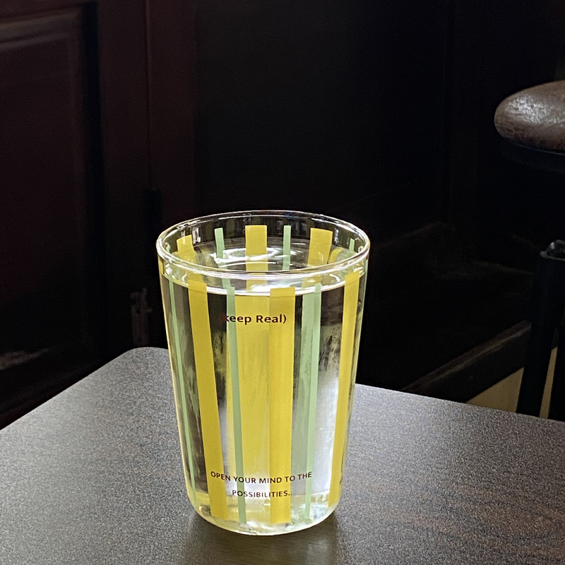 Niche high-end color-blocking lemon coffee cup, summer high borosilicate high-temperature resistant water cup, simple line cold drink cup Specification drawing