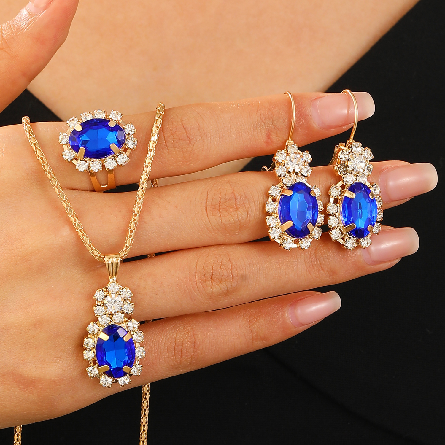 European and American ins teardrop oval jewelry set, fashionable colorful rhinestone necklace, earrings and ring set, bridal accessories Specification drawing